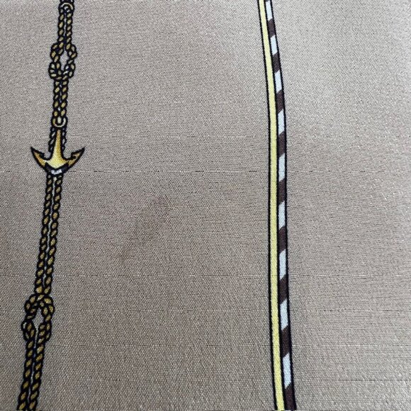 VGT  GUCCI Collection Scarf 00% Silk Satin 48"x  10 " Brown  Olive HandRoll (35) - Picture 9 of 12